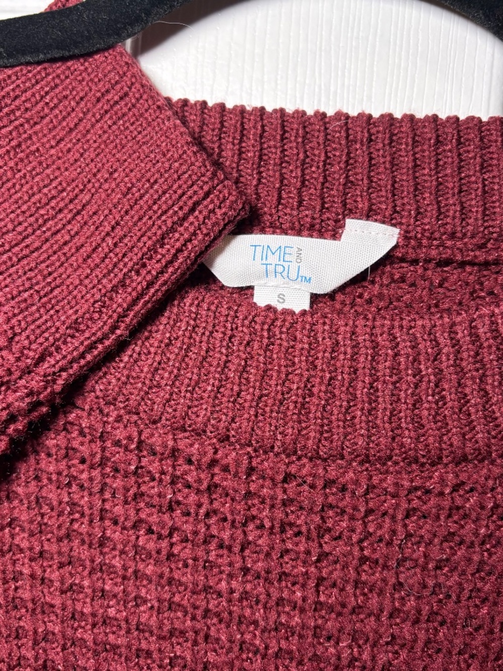NWT Time and Tru Burgundy Waffle Knit Sweater Size Small Cozy Crewneck Pullover - Picture 2 of 5